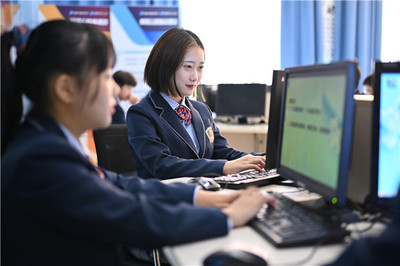 解析重庆新华如何打造职业教育核心竞争力